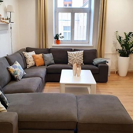 Le Monde Apartment Bratislava - Amazing 5Bdr In Downtown Exterior photo